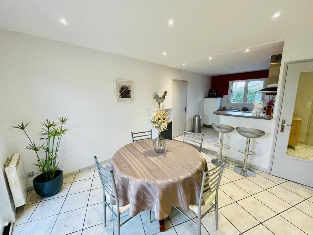 Maison T2 De 70 M2 Avec Jardin Et Veranda Rignac  Zewnętrze zdjęcie